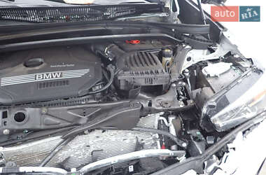 Внедорожник / Кроссовер BMW X1 2021 в 