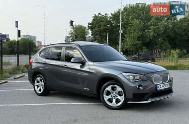 Позашляховик / Кросовер BMW X1 2014 в 