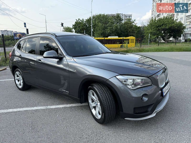 Внедорожник / Кроссовер BMW X1 2014 в Киеве