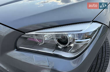Позашляховик / Кросовер BMW X1 2014 в 
