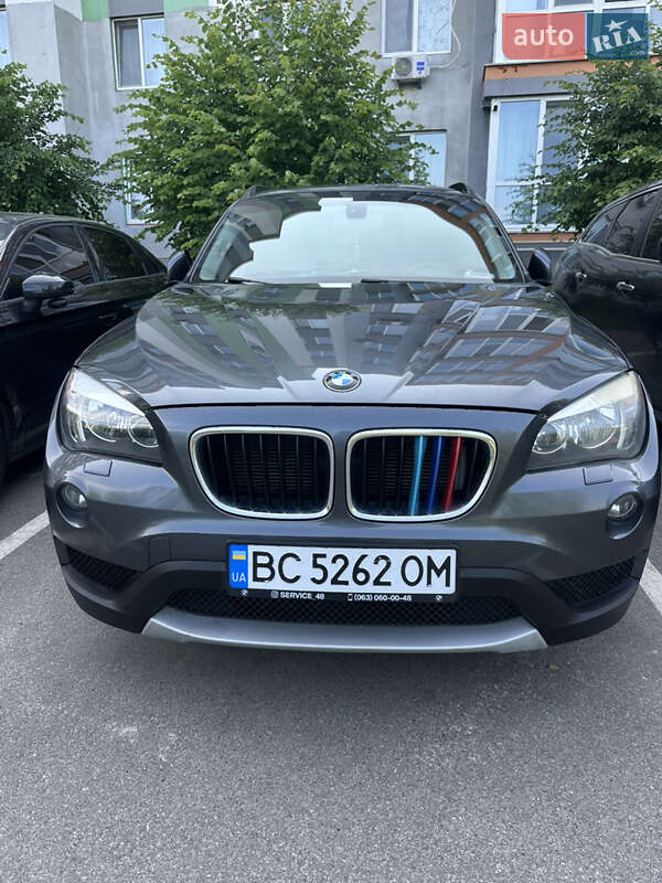 BMW X1 2012