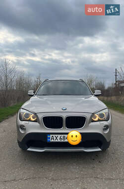 Позашляховик / Кросовер BMW X1 2010 в Червоному Донці