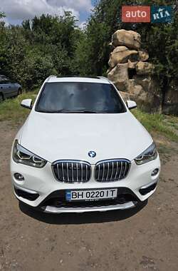 Внедорожник / Кроссовер BMW X1 2017 в Одессе