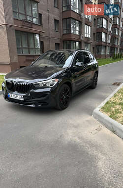 Внедорожник / Кроссовер BMW X1 2021 в Киеве