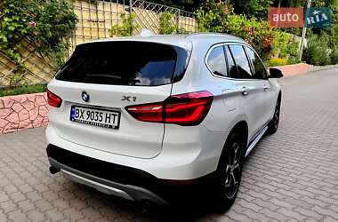 Внедорожник / Кроссовер BMW X1 2015 в 