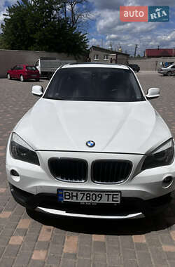 Внедорожник / Кроссовер BMW X1 2011 в Белгороде-Днестровском