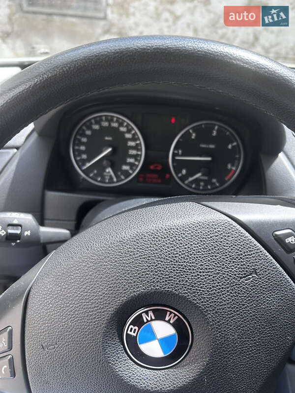 Позашляховик / Кросовер BMW X1 2011 в Білгороді-Дністровському фото 5 Позашляховик / Кросовер BMW X1 2011 в Білгороді-Дністровському