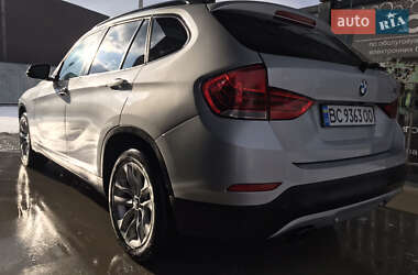 Позашляховик / Кросовер BMW X1 2015 в Києві