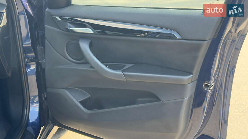 Позашляховик / Кросовер BMW X1 2018 в Києві фото 19 Позашляховик / Кросовер BMW X1 2018 в Києві