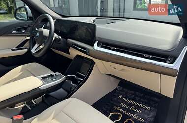 Внедорожник / Кроссовер BMW X1 2023 в 