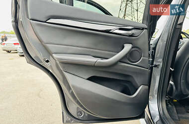 Внедорожник / Кроссовер BMW X1 2017 в 