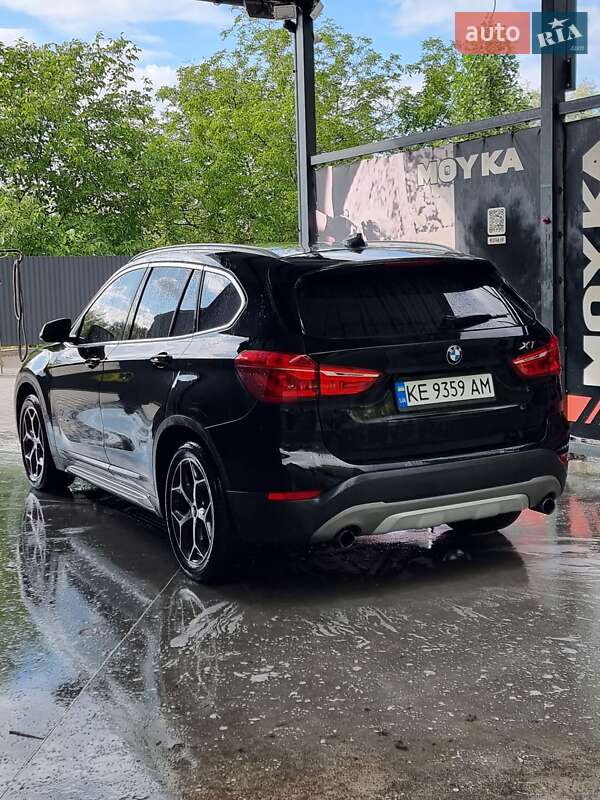 Позашляховик / Кросовер BMW X1 2016 в Кривому Розі