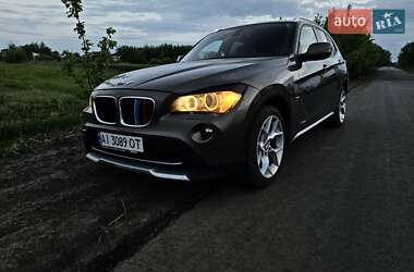 Внедорожник / Кроссовер BMW X1 2010 в Сумах