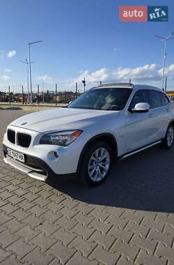 Внедорожник / Кроссовер BMW X1 2011 в Черновцах