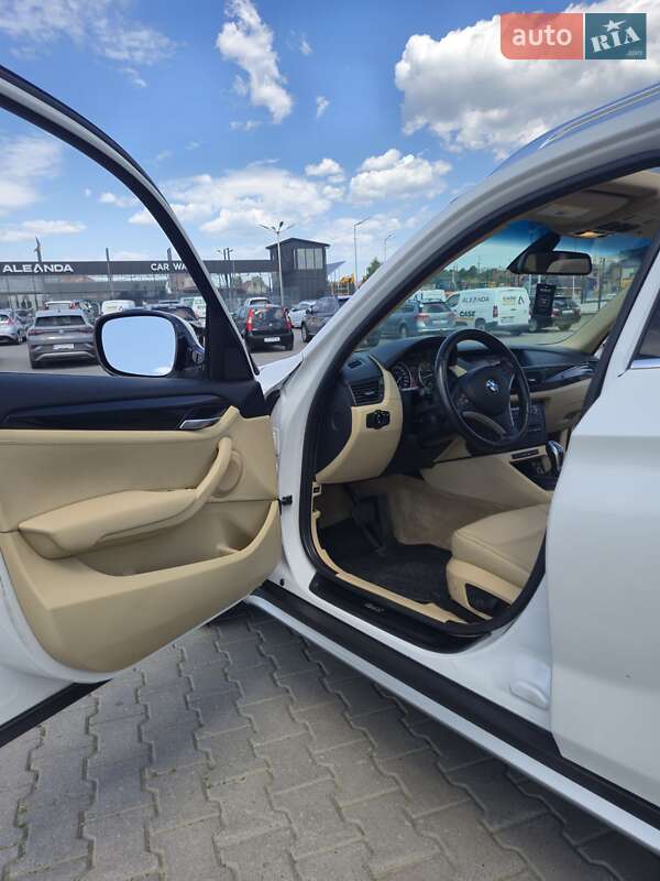 Внедорожник / Кроссовер BMW X1 2011 в Черновцах фото 14 Внедорожник / Кроссовер BMW X1 2011 в Черновцах