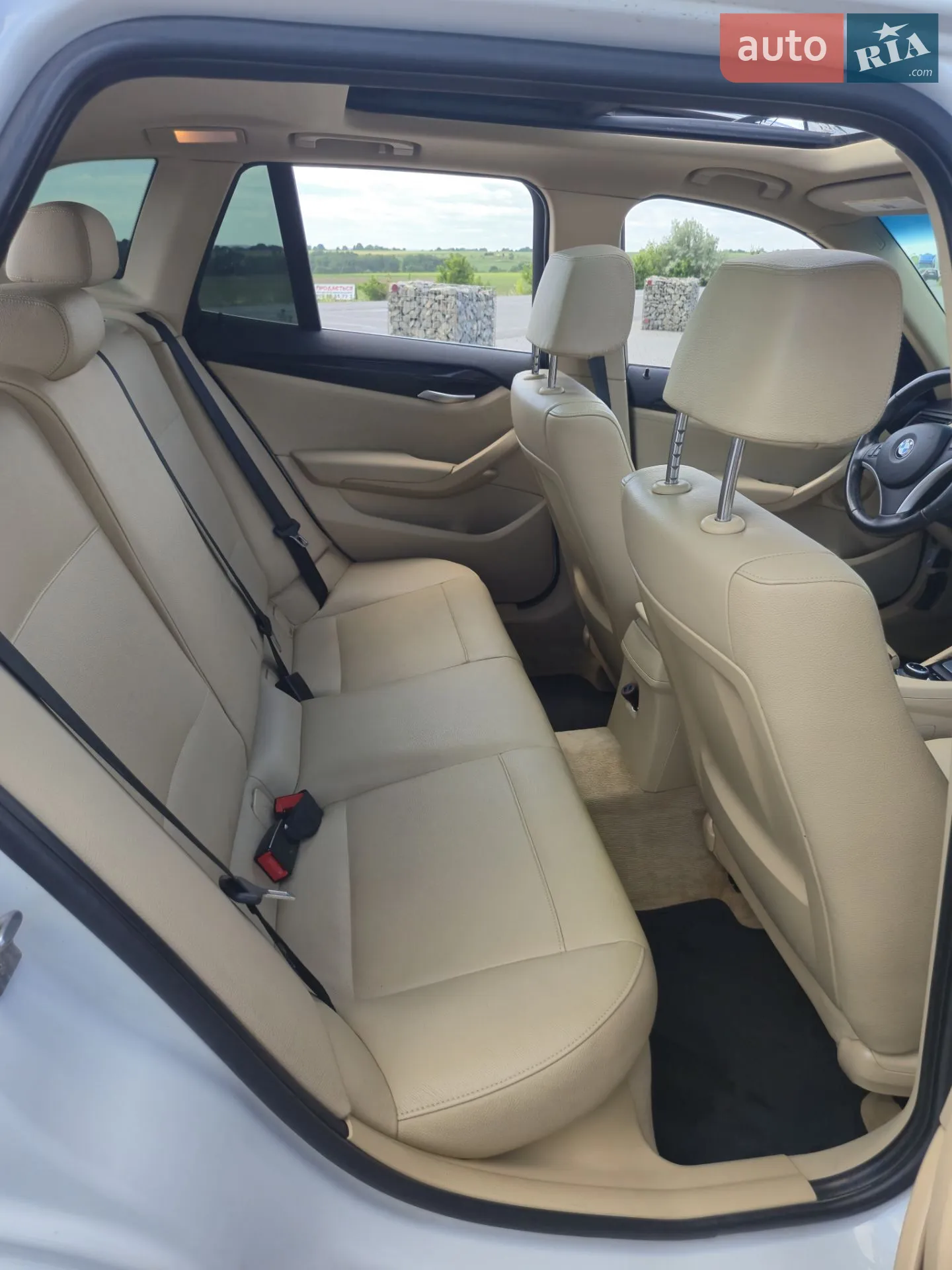 2011 BMW X1 - мініатюра 18