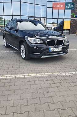 Позашляховик / Кросовер BMW X1 2014 в 