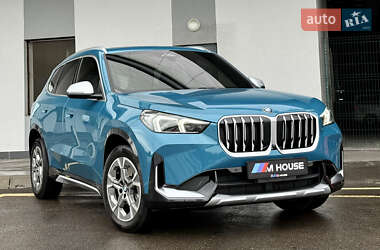 Внедорожник / Кроссовер BMW X1 2023 в Киеве