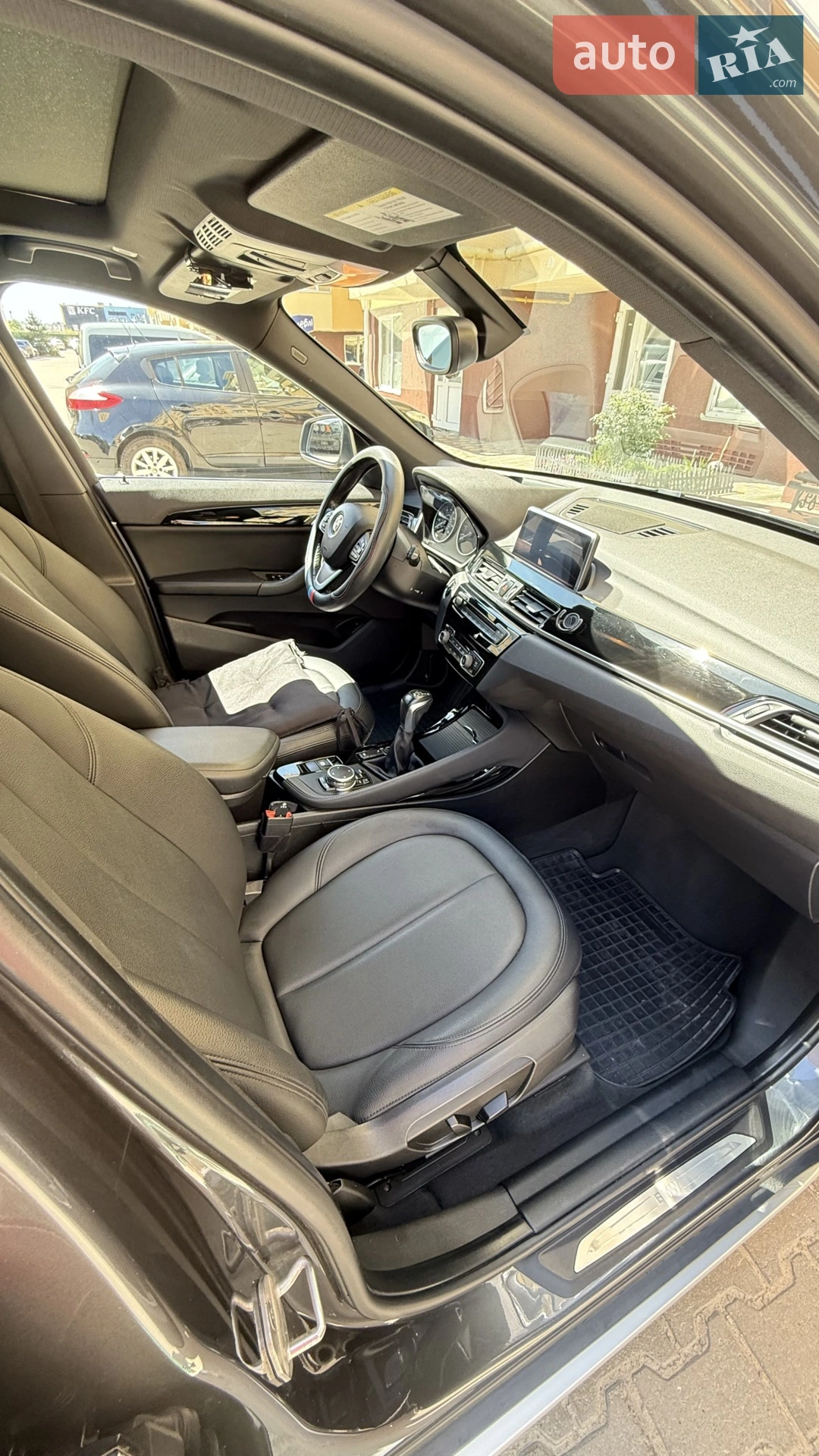 2016 BMW X1 - мініатюра 2