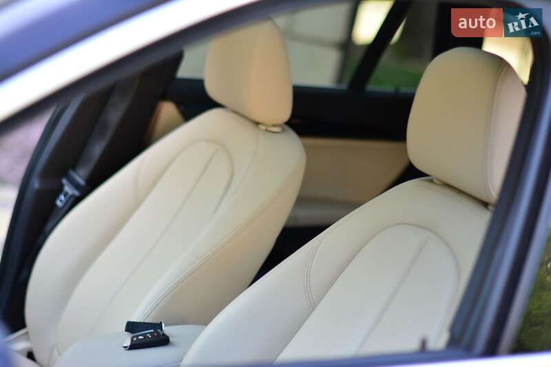 Позашляховик / Кросовер BMW X1 2016 в Кривому Розі