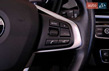 Внедорожник / Кроссовер BMW X1 2017 в 