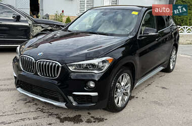 Внедорожник / Кроссовер BMW X1 2018 в Львове