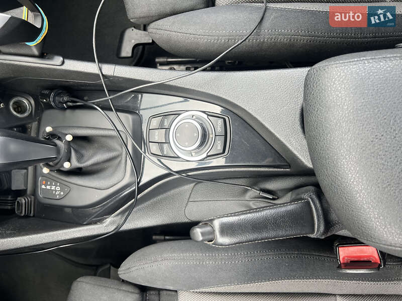 Внедорожник / Кроссовер BMW X1 2010 в Трускавце фото 20 Внедорожник / Кроссовер BMW X1 2010 в Трускавце