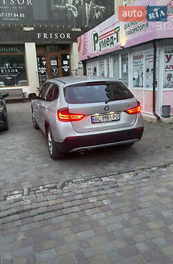 Позашляховик / Кросовер BMW X1 2012 в Тернополі