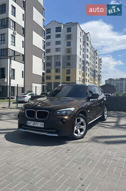 Позашляховик / Кросовер BMW X1 2009 в Івано-Франківську