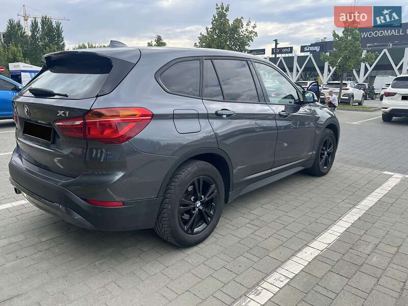 Позашляховик / Кросовер BMW X1 2016 в Хмельницькому