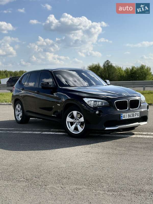 BMW X1 2011