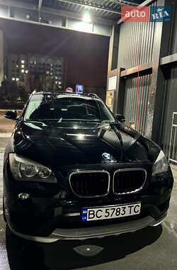 Внедорожник / Кроссовер BMW X1 2014 в 