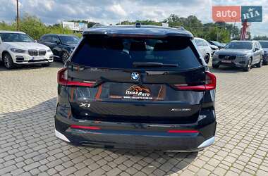 Внедорожник / Кроссовер BMW X1 2024 в 