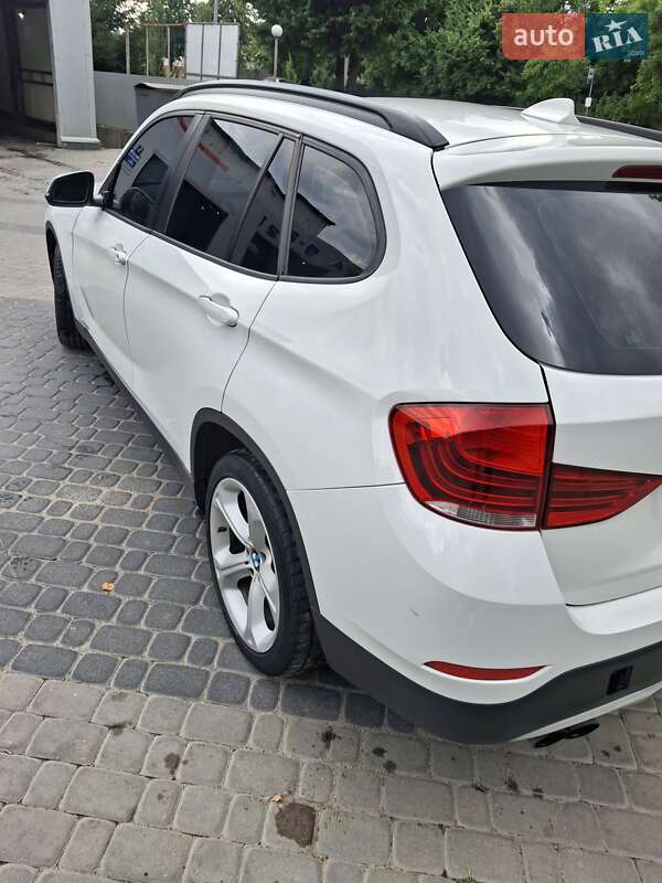 Позашляховик / Кросовер BMW X1 2012 в Вінниці