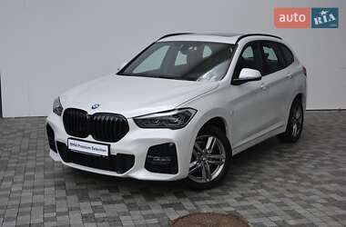 Внедорожник / Кроссовер BMW X1 2022 в Киеве