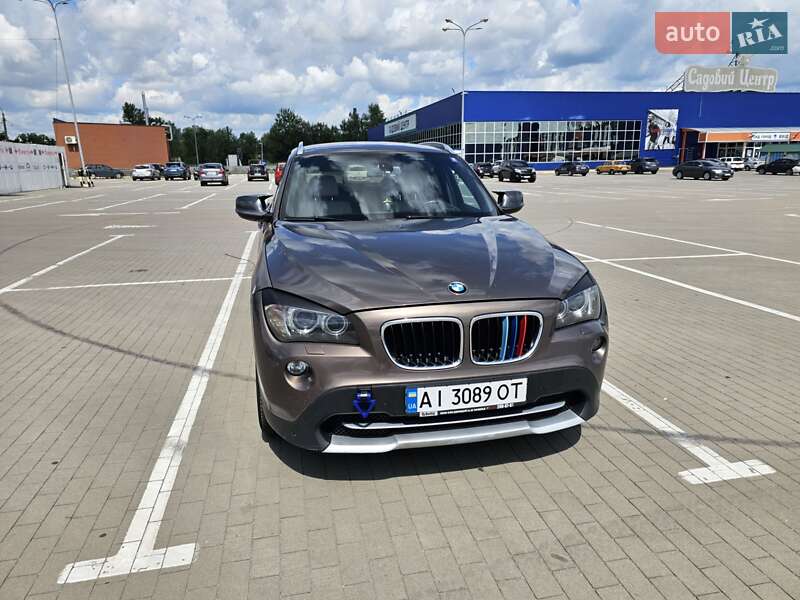 Внедорожник / Кроссовер BMW X1 2010 в Сумах