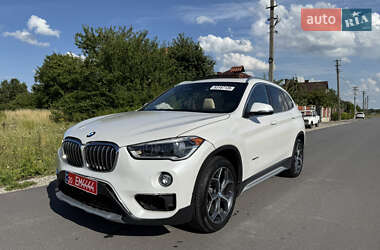 Внедорожник / Кроссовер BMW X1 2015 в Тернополе