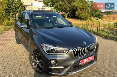 Внедорожник / Кроссовер BMW X1 2017 в Одессе