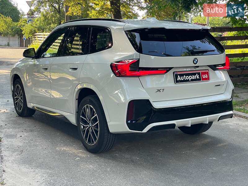 Позашляховик / Кросовер BMW X1 2023 в Києві фото 17 Позашляховик / Кросовер BMW X1 2023 в Києві