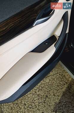 Внедорожник / Кроссовер BMW X1 2010 в Львове