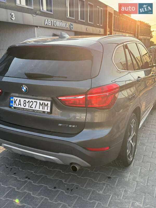 Внедорожник / Кроссовер BMW X1 2018 в Киеве