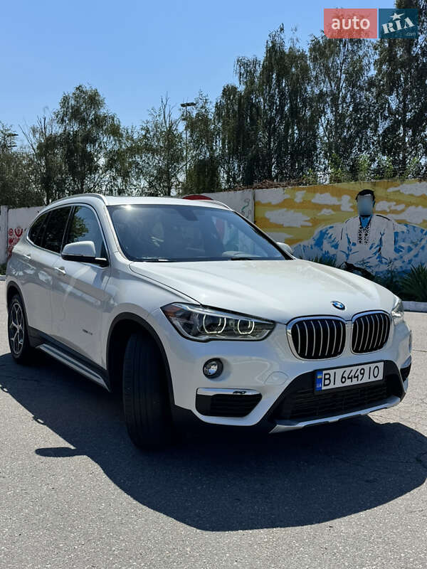 Внедорожник / Кроссовер BMW X1 2016 в Кременчуге фото 3 Внедорожник / Кроссовер BMW X1 2016 в Кременчуге