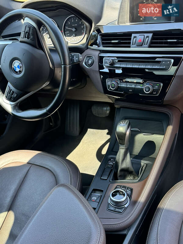 Внедорожник / Кроссовер BMW X1 2016 в Кременчуге фото 20 Внедорожник / Кроссовер BMW X1 2016 в Кременчуге