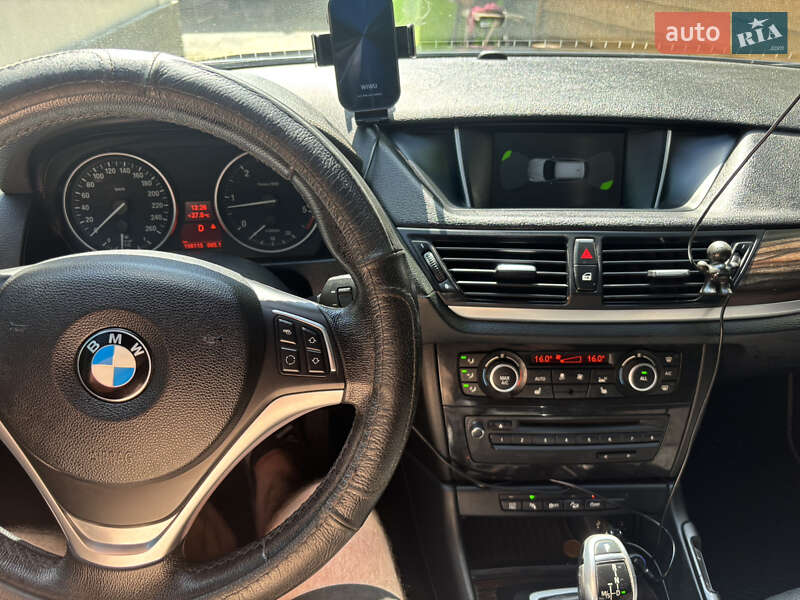 Внедорожник / Кроссовер BMW X1 2014 в Радомышле