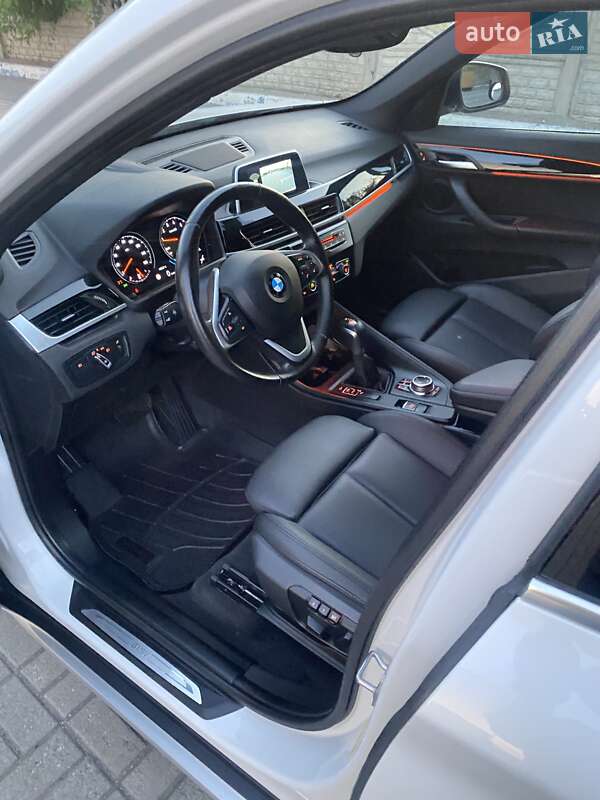 Внедорожник / Кроссовер BMW X1 2019 в Запорожье