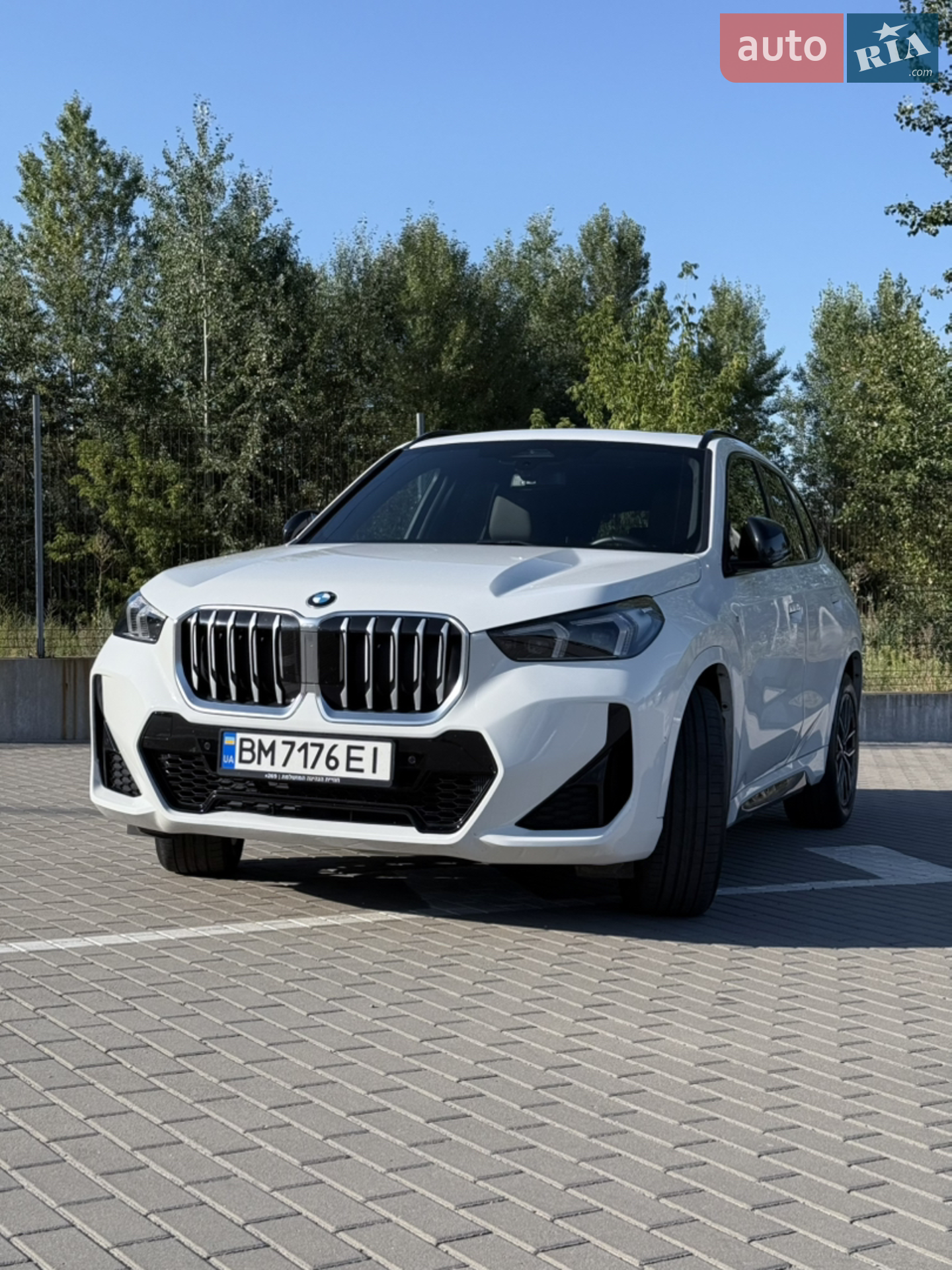 2023 BMW X1 - фото 1