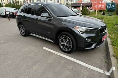 Внедорожник / Кроссовер BMW X1 2018 в Ровно