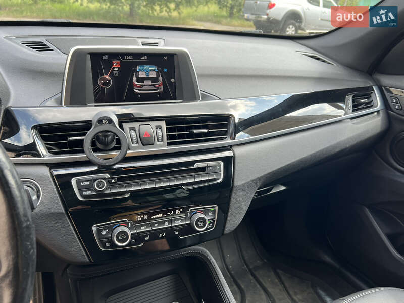 Внедорожник / Кроссовер BMW X1 2017 в Киеве фото 13 Внедорожник / Кроссовер BMW X1 2017 в Киеве