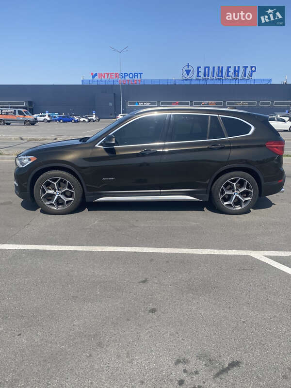 Внедорожник / Кроссовер BMW X1 2015 в Днепре фото 14 Внедорожник / Кроссовер BMW X1 2015 в Днепре