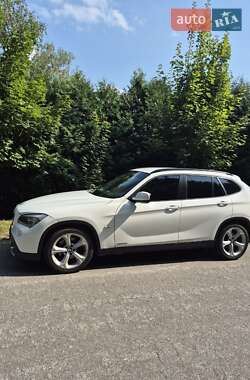 Внедорожник / Кроссовер BMW X1 2011 в Виннице